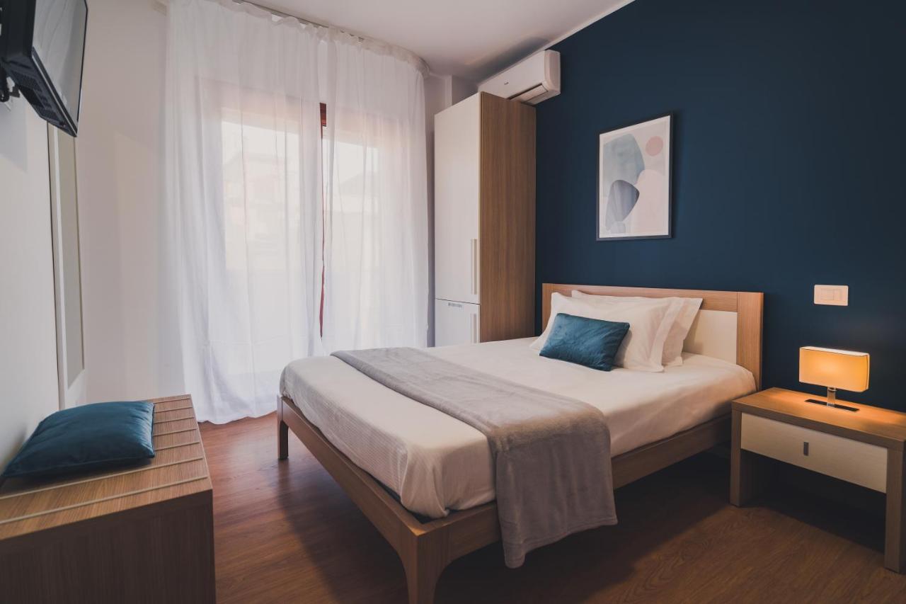 רג'יו די קאלאבריה Trip Room & Breakfast מראה חיצוני תמונה